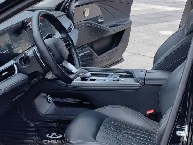 Chery Arrizo 8 — Фото автомобиля 9