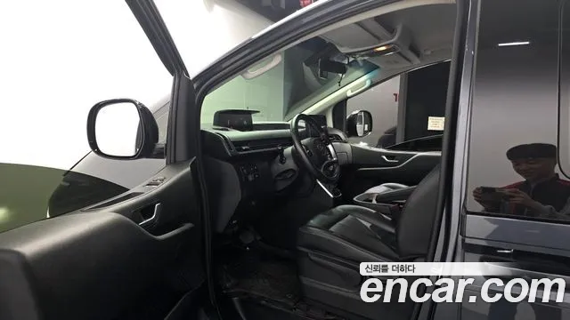 Hyundai Staria — Фото автомобиля 15