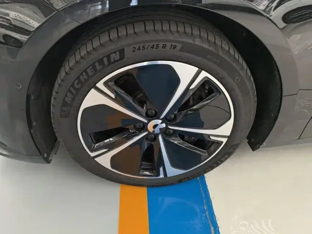 Nio ET5 Touring — Фото автомобиля 22