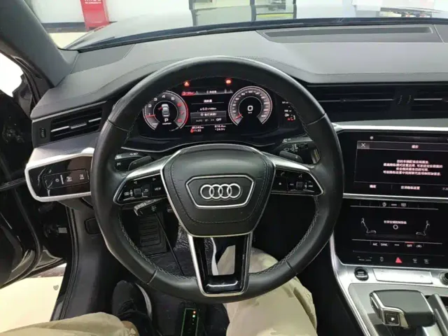 Audi A6L — Фото автомобиля 6
