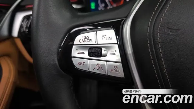 BMW 5 Series — Фото автомобиля 18