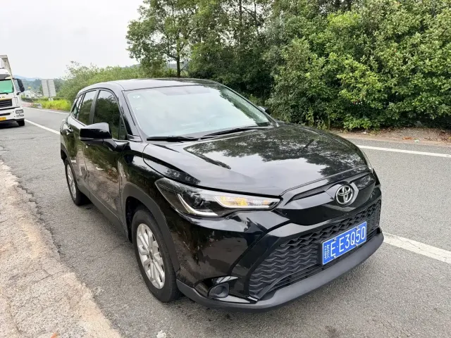 Toyota Frontlander — Фото автомобиля 3