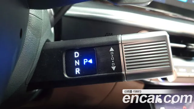 Hyundai Grandeur GN7 — Фото автомобиля 9