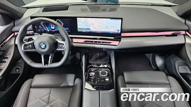 BMW 5 Series G60 — Фото автомобиля 10