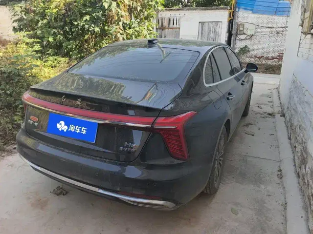 Hongqi H5 — Фото автомобиля 3