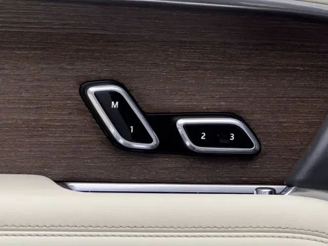 Land Rover Range Rover — Фото автомобиля 15