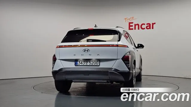 Hyundai Kona SX2 — Фото автомобиля 4