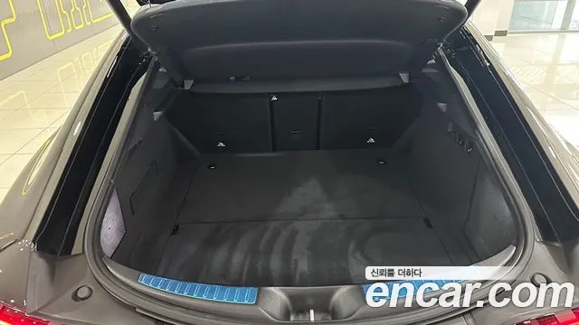 Mercedes-Benz AMG GT 4 двери 43 4MATIC+ — Фото автомобиля 13