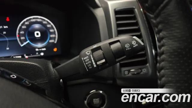 KG_Mobility_Ssangyong Rexton Новый Rexton Sport Khan Дизель 2.2 4WD — Фото автомобиля 16