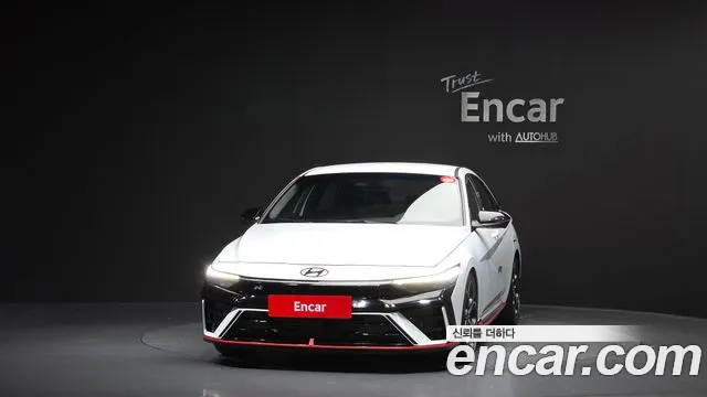 Hyundai AVANTE — Фото автомобиля 3