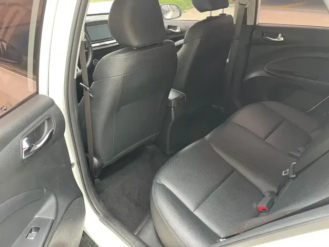 Kia KX1 — Фото автомобиля 5