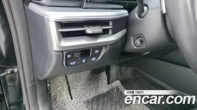 Hyundai Grandeur GN7 — Фото автомобиля 12