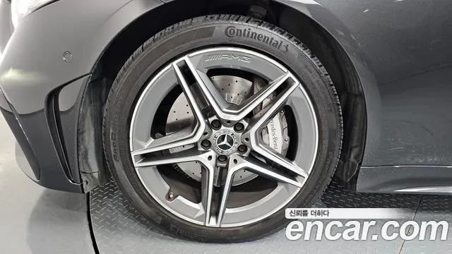 Mercedes-Benz CLS-Class — Фото автомобиля 5