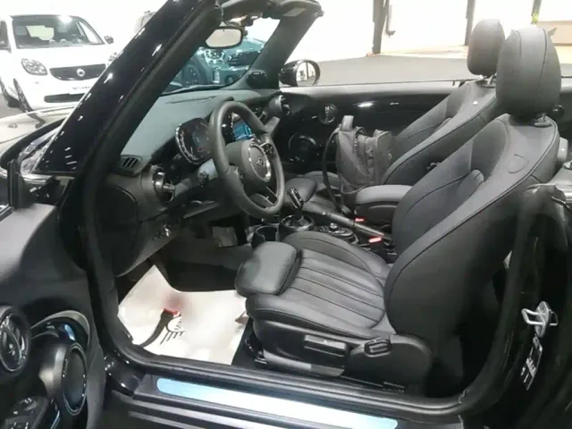 MINI Hatch — Фото автомобиля 15