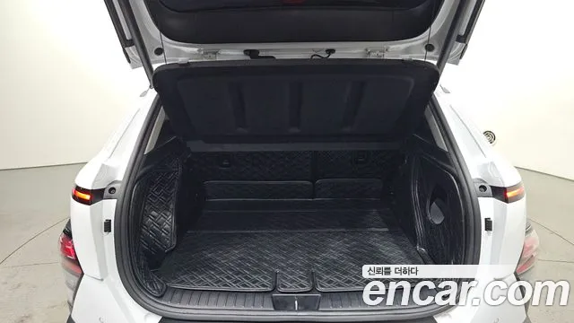 Hyundai Kona SX2 — Фото автомобиля 30