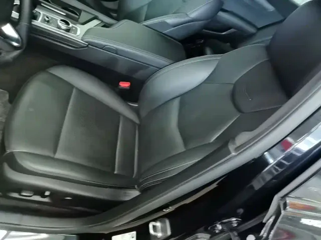 Cadillac CT5 — Фото автомобиля 14