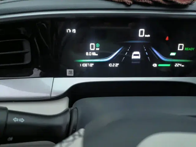 Geely Starry Wish — Фото автомобиля 13
