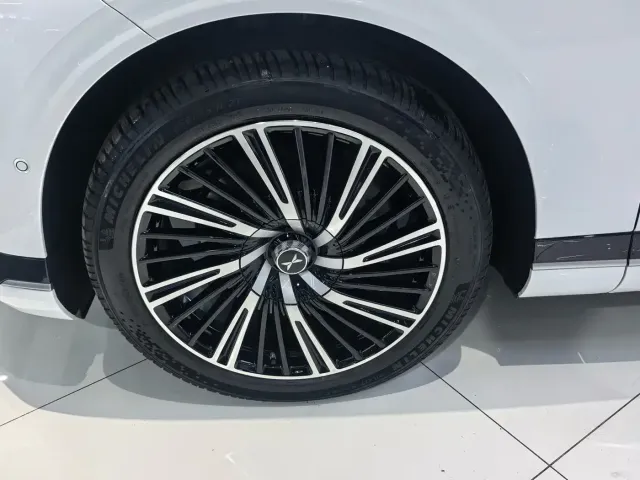 Xpeng G9 — Фото автомобиля 22