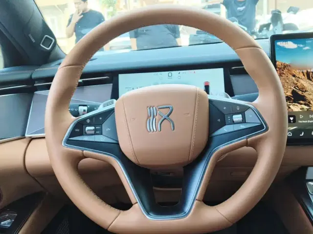 BYD Han L — Фото автомобиля 11