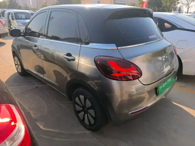 Wuling Bingo — Фото автомобиля 4