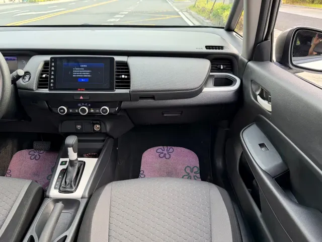 Honda Fit — Фото автомобиля 15