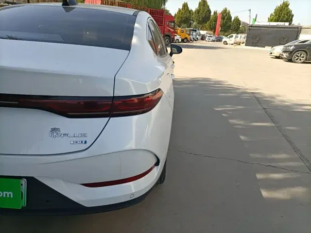 BYD Qin PLUS — Фото автомобиля 7