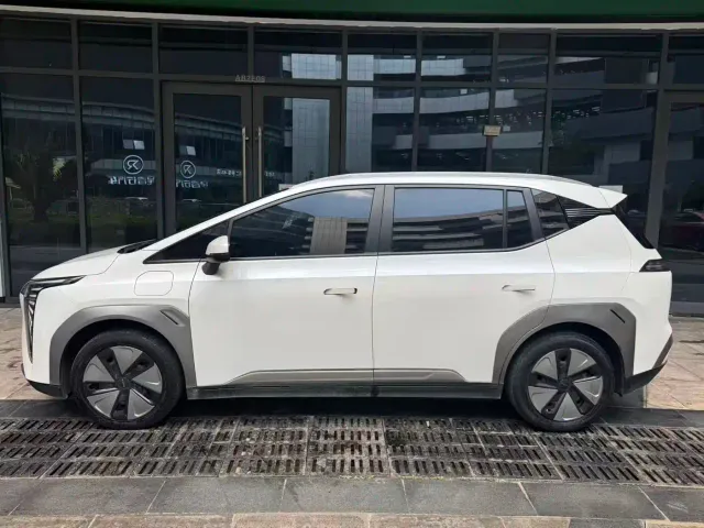 GAC Aion Y — Фото автомобиля 8