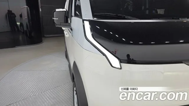 Kia PV5 — Фото автомобиля 7