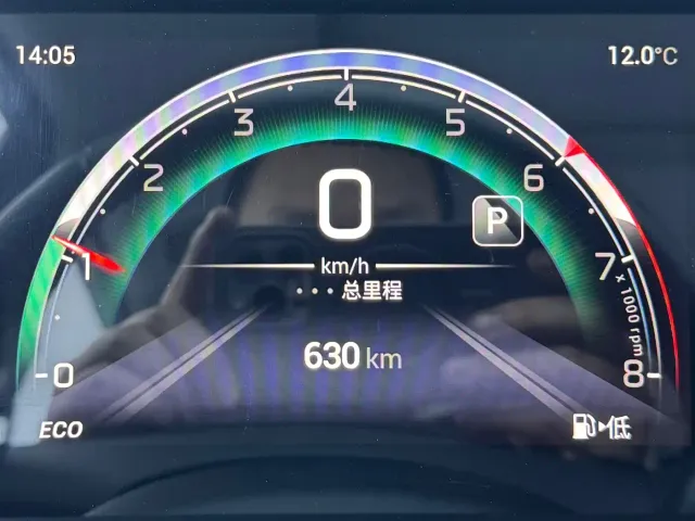 GAC Trumpchi M6 — Фото автомобиля 18
