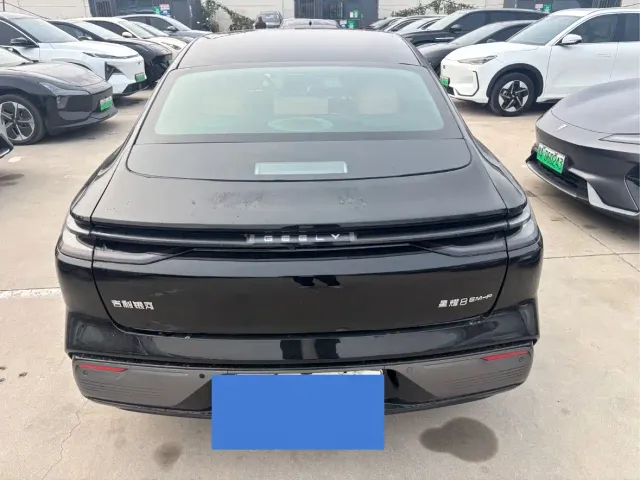 Geely Galaxy Xingyao 8 — Фото автомобиля 8