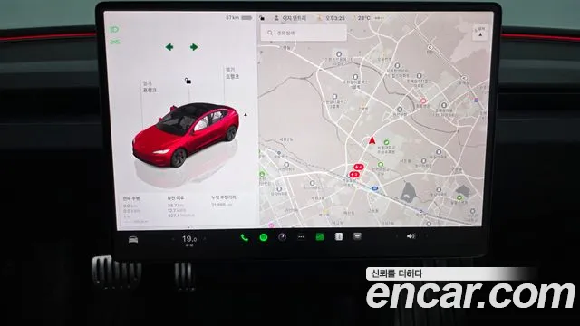 Tesla Model 3 — Фото автомобиля 11