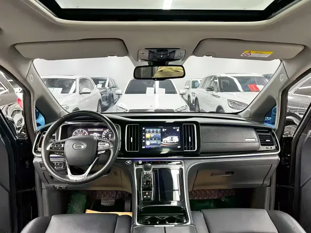 GAC Trumpchi M8 — Фото автомобиля 9