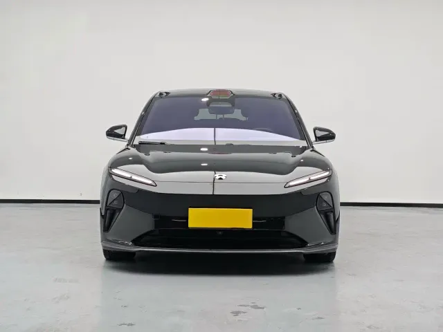 Nio ET5 Touring — Фото автомобиля 2