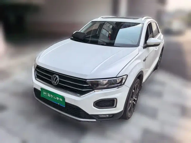 Фотография автомобиля — Volkswagen T-Roc