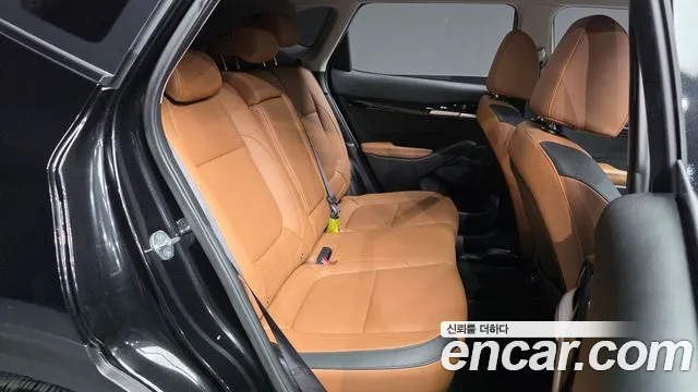 Kia Seltos Бензин 1.6 турбо 2WD — Фото автомобиля 12