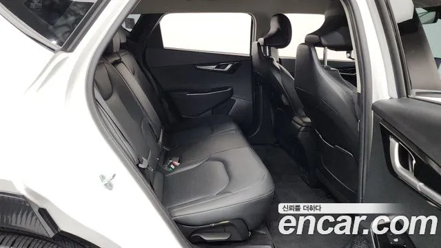 Kia EV6 Long Range — Фото автомобиля 11