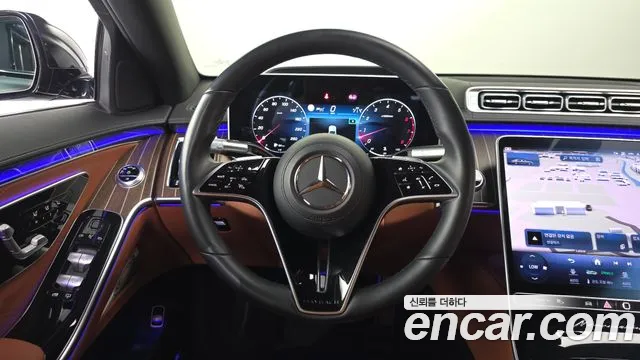 Mercedes-Benz S-Class — Фото автомобиля 13