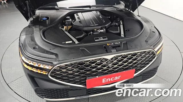Genesis G90 Бензин 3.5 турбо AWD — Фото автомобиля 3