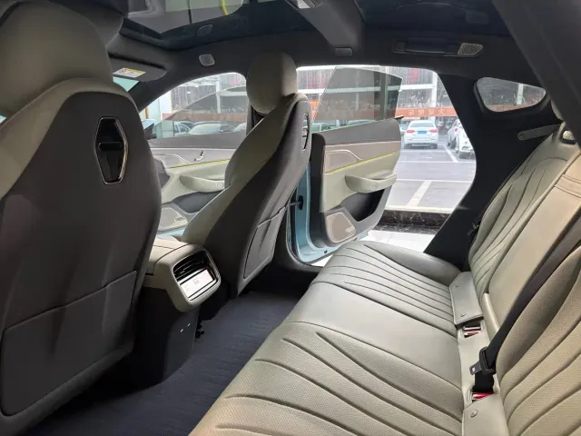 Exeed Exlantix ES — Фото автомобиля 7