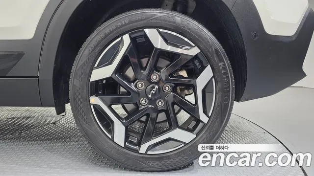Kia Seltos New — Фото автомобиля 6