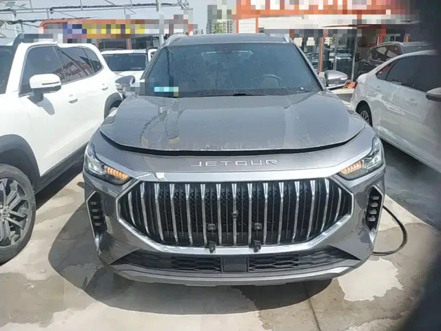 Jetour X70 Plus — Фото автомобиля 2