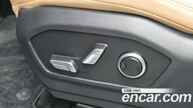Hyundai Santa Fe MX5 — Фото автомобиля 27