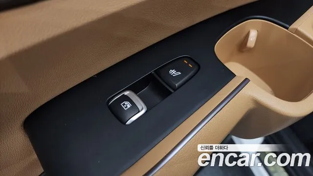 Kia Sorento Sorento 4-е поколение Дизель 2.2 2WD — Фото автомобиля 27
