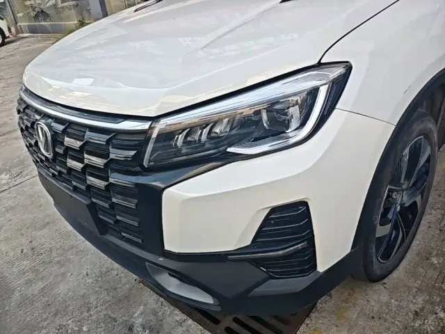 Changan CS75 — Фото автомобиля 23