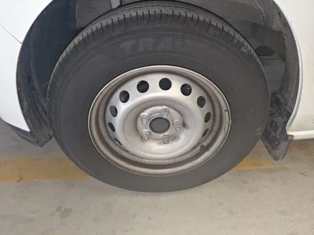 JMC E-Fushun — Фото автомобиля 22