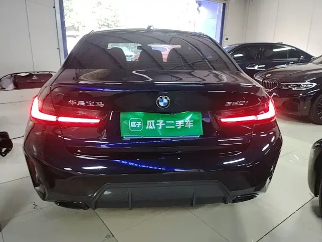 BMW 3 Series — Фото автомобиля 5