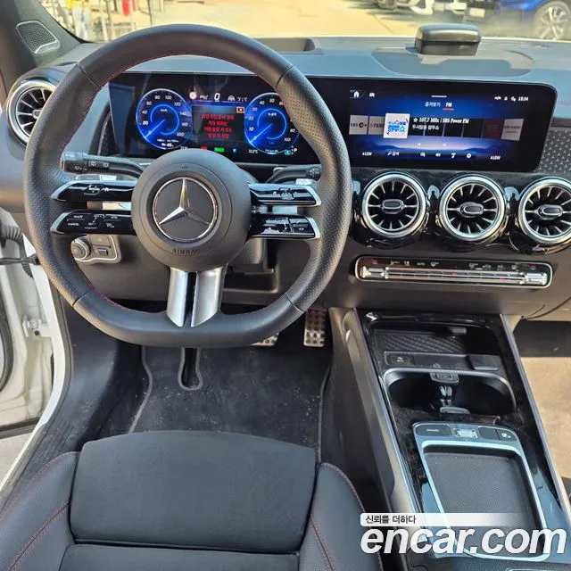 Mercedes-Benz EQB X243 — Фото автомобиля 13