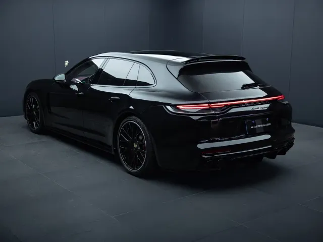 Porsche Panamera — Фото автомобиля 12