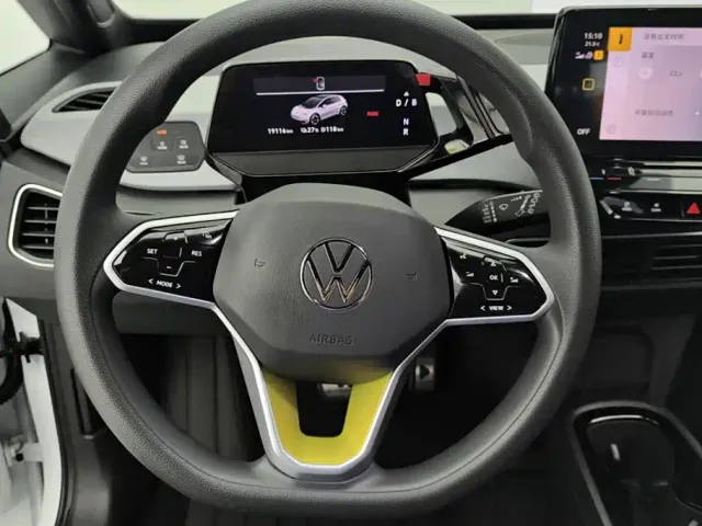 Volkswagen ID.3 — Фото автомобиля 15