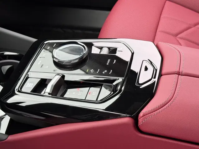 BMW 5 Series — Фото автомобиля 17